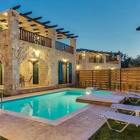 Chrisapella Villas Ammoudi