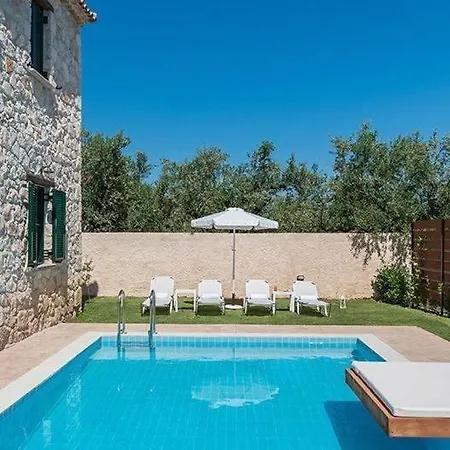 Chrisapella Villas * Ammoudi