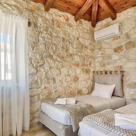 Chrisapella Villas Villa
